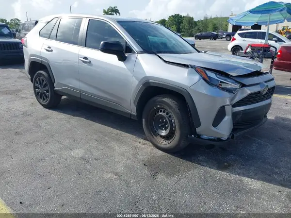 2T3H1RFV3SC311610 2025 TOYOTA RAV 4 - Image 1