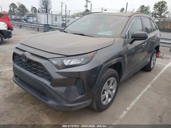 2T3H1RFV4KW045044 2019 TOYOTA RAV 4 - Image 2