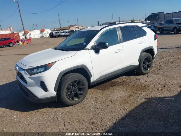 2T3H1RFV4MC154074 2021 TOYOTA RAV 4 - Image 2