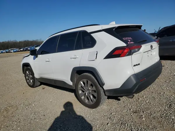 2T3H1RFV5KC008411 2019 TOYOTA RAV 4 - Image 2