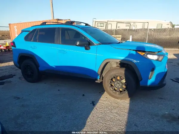2T3H1RFV5KW034652 2019 TOYOTA RAV 4 - Image 1