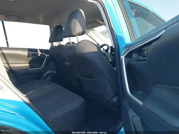 2T3H1RFV5KW034652 2019 TOYOTA RAV 4 - Image 8