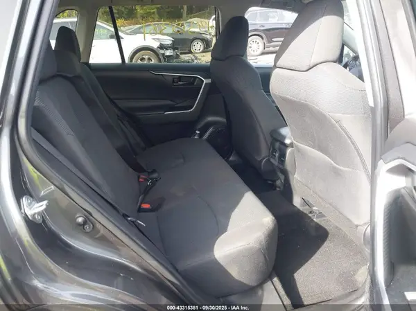 2022 TOYOTA RAV 4 auction photo 7