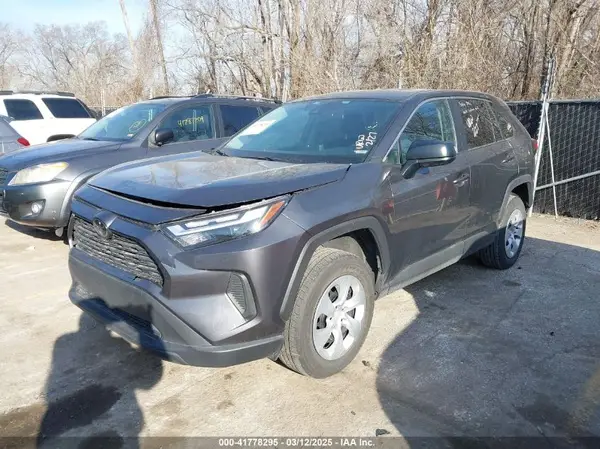 2T3H1RFV5RW326697 2024 TOYOTA RAV 4 - Image 2