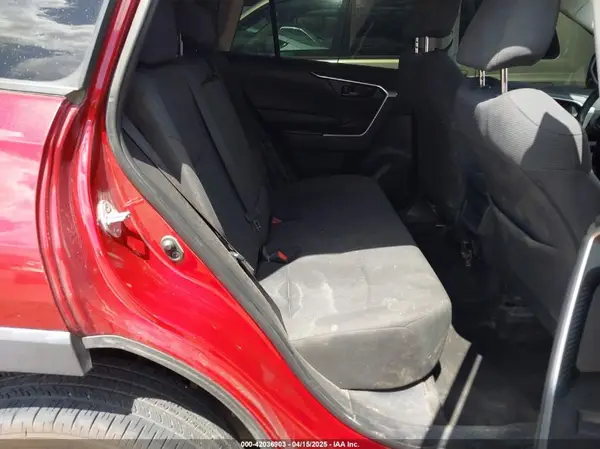 2T3H1RFV6KC015805 2019 TOYOTA RAV 4 - Image 8