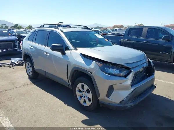 2T3H1RFV6KW057339 2019 TOYOTA RAV 4 - Image 1