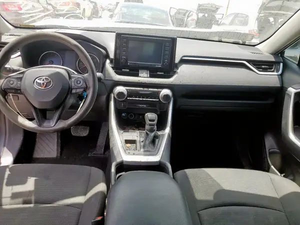 2021 TOYOTA RAV 4 auction photo 8
