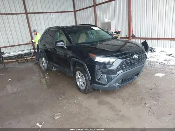 2T3H1RFV6MC144310 2021 TOYOTA RAV 4 - Image 1