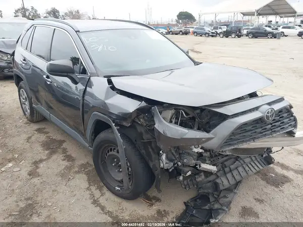 2T3H1RFV6MC157719 2021 TOYOTA RAV 4 - Image 1