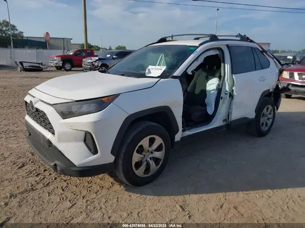 2T3H1RFV6MC166453 2021 TOYOTA RAV 4 - Image 2