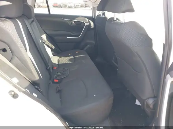 2T3H1RFV6MC166453 2021 TOYOTA RAV 4 - Image 8