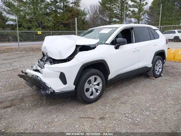 2T3H1RFV6RC293484 2024 TOYOTA RAV 4 - Image 2