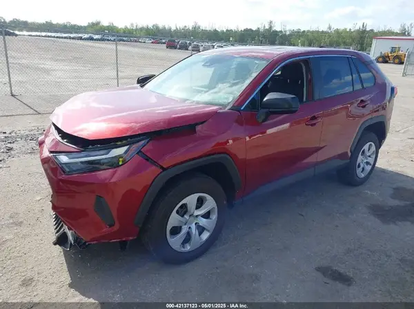 2T3H1RFV6RW302635 2024 TOYOTA RAV 4 - Image 2