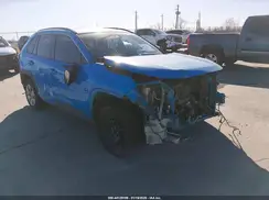 2T3H1RFV7KW040243 2019 TOYOTA RAV 4