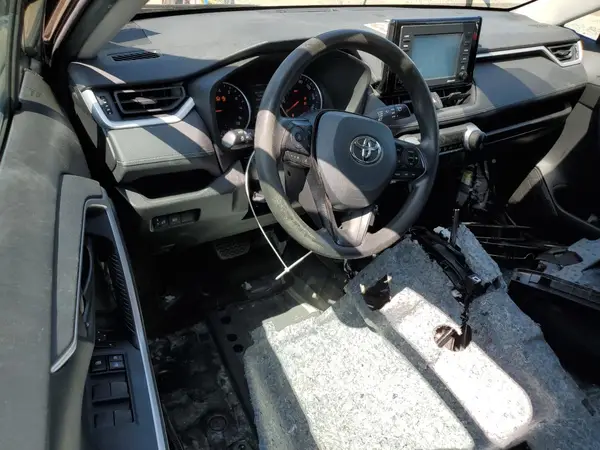 2T3H1RFV7MC142145 2021 TOYOTA RAV 4 - Image 8