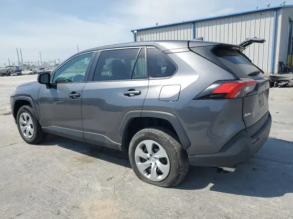 2T3H1RFV7NC176300 2022 TOYOTA RAV 4 - Image 2