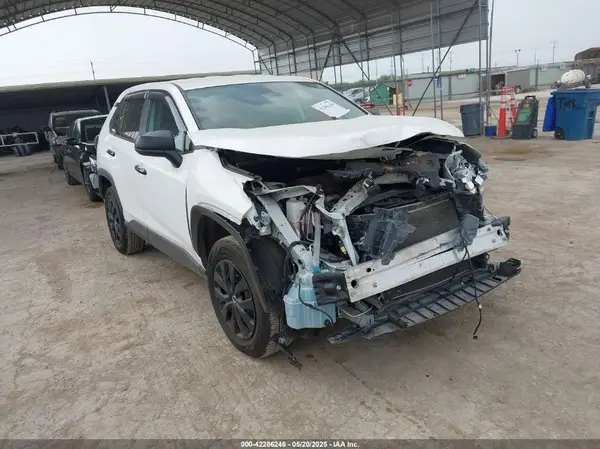 2T3H1RFV7NC179312 2022 TOYOTA RAV 4 - Image 1