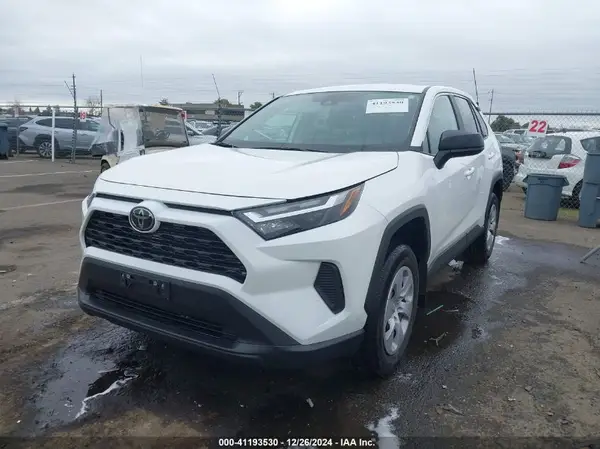 2T3H1RFV7PW291271 2023 TOYOTA RAV 4 - Image 2