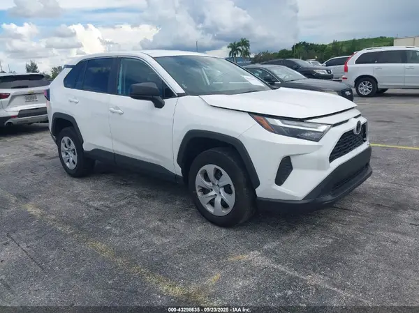 2T3H1RFV7RW327608 2024 TOYOTA RAV 4 - Image 1