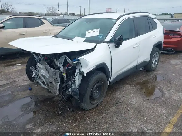 2T3H1RFV8MC154028 2021 TOYOTA RAV 4 - Image 2