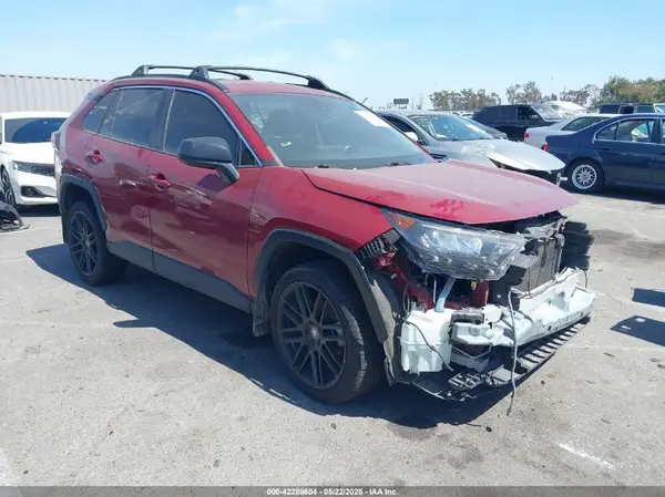 2T3H1RFV8MW179820 2021 TOYOTA RAV 4 - Image 1