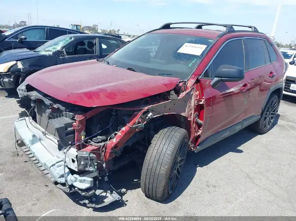 2T3H1RFV8MW179820 2021 TOYOTA RAV 4 - Image 2