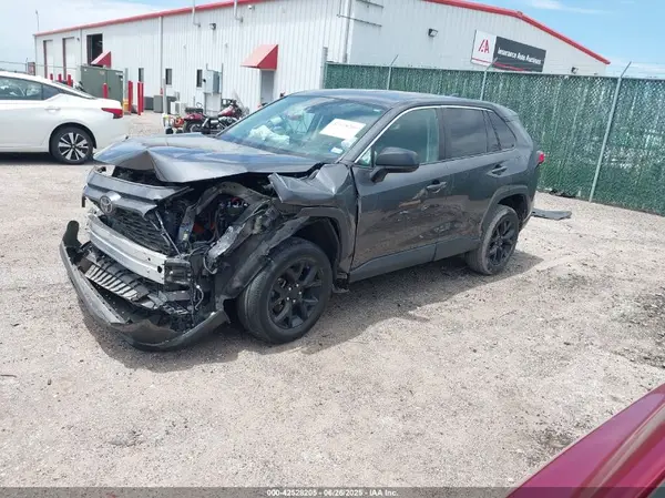 2T3H1RFV8NC184860 2022 TOYOTA RAV 4 - Image 2