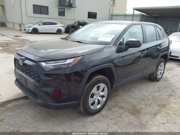2T3H1RFV8PW280201 2023 TOYOTA RAV 4 - Image 2