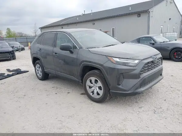 2T3H1RFV8RW360245 2024 TOYOTA RAV 4 - Image 1