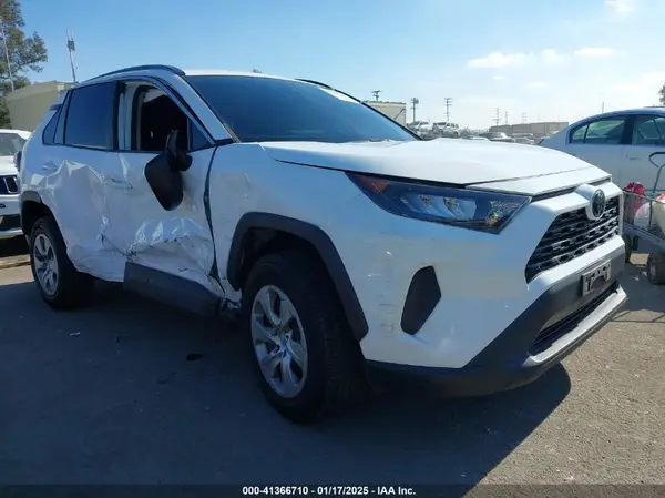 2T3H1RFV9KC017158 2019 TOYOTA RAV 4 - Image 1