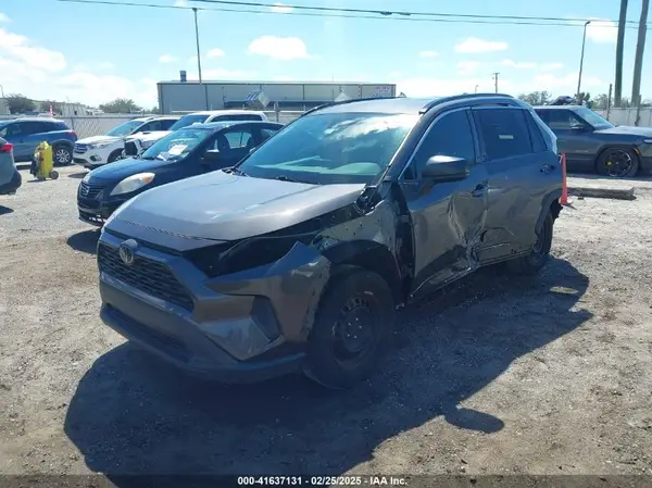 2T3H1RFV9KW001394 2019 TOYOTA RAV 4 - Image 2