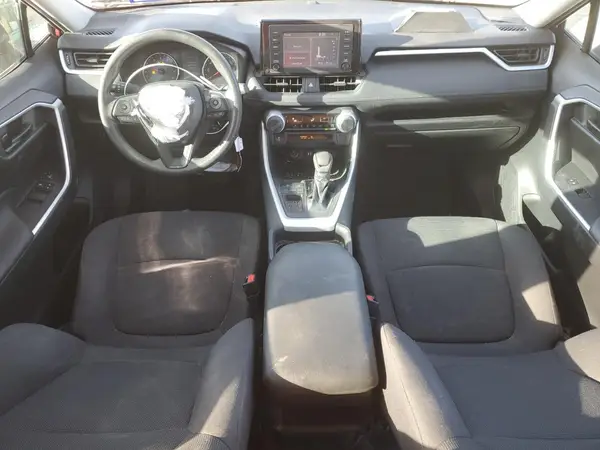 2T3H1RFV9KW047968 2019 TOYOTA RAV 4 - Image 8
