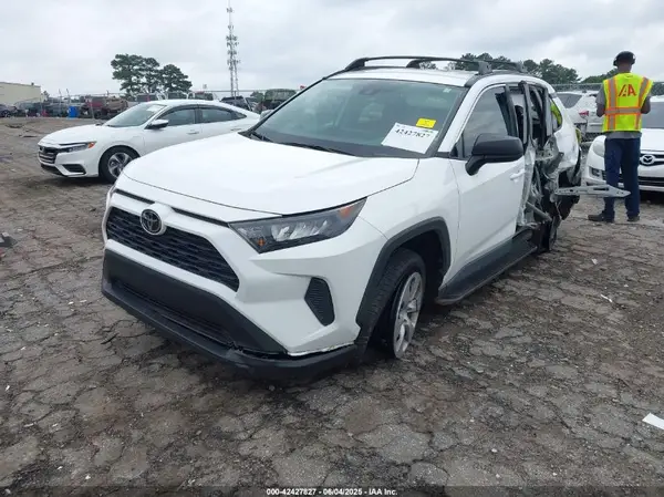 2T3H1RFV9LC080553 2020 TOYOTA RAV 4 - Image 2