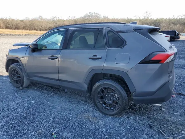 2T3H1RFV9MC151137 2021 TOYOTA RAV 4 - Image 2