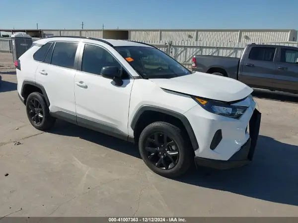 2T3H1RFV9MC159285 2021 TOYOTA RAV 4 - Image 1