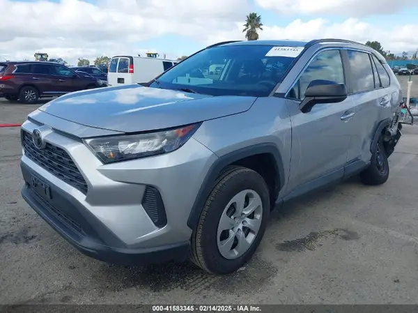 2T3H1RFV9MW123076 2021 TOYOTA RAV 4 - Image 2