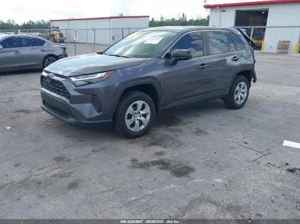 2T3H1RFV9RC255814 2024 TOYOTA RAV 4 - Image 2