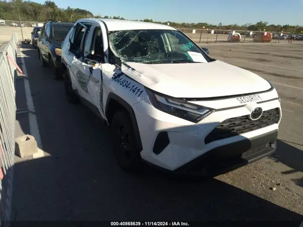 2T3H1RFV9RC264318 2024 TOYOTA RAV 4 - Image 1