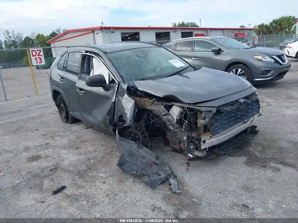 2T3H1RFVXLC038389 2020 TOYOTA RAV 4 - Image 1
