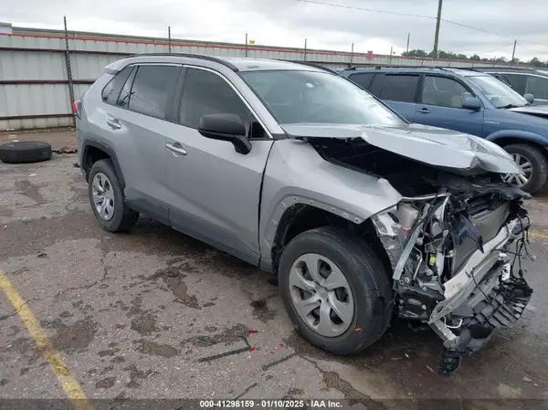 2T3H1RFVXLW094329 2020 TOYOTA RAV 4 - Image 1