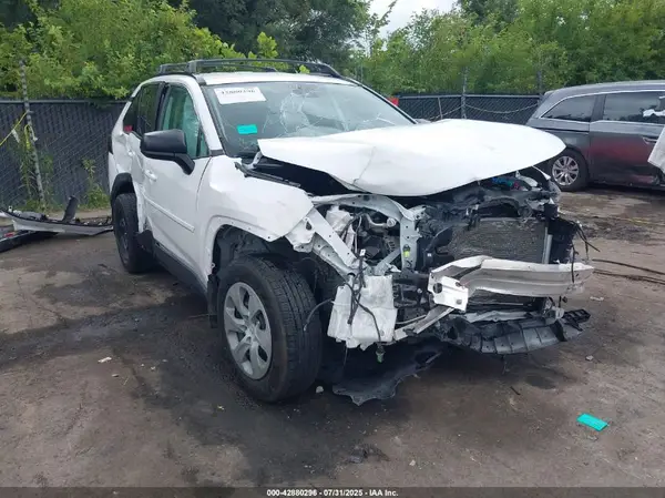 2T3H1RFVXMC145802 2021 TOYOTA RAV 4 - Image 1