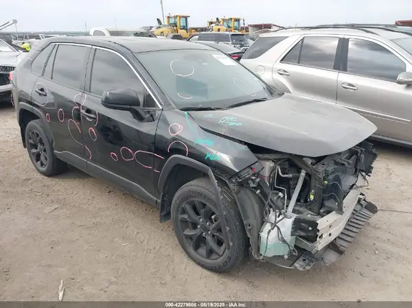 2T3H1RFVXNC193754 2022 TOYOTA RAV 4 - Image 1