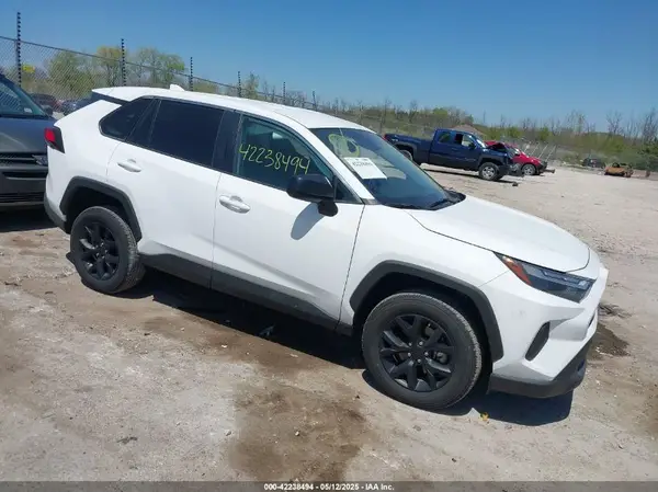 2T3H1RFVXRW308874 2024 TOYOTA RAV 4 - Image 1