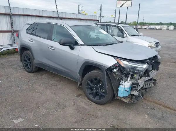 2T3H1RFVXRW311631 2024 TOYOTA RAV 4 - Image 1