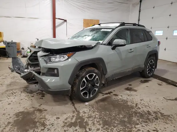 2T3J1RFV0KW003987 2019 TOYOTA RAV 4 - Image 1