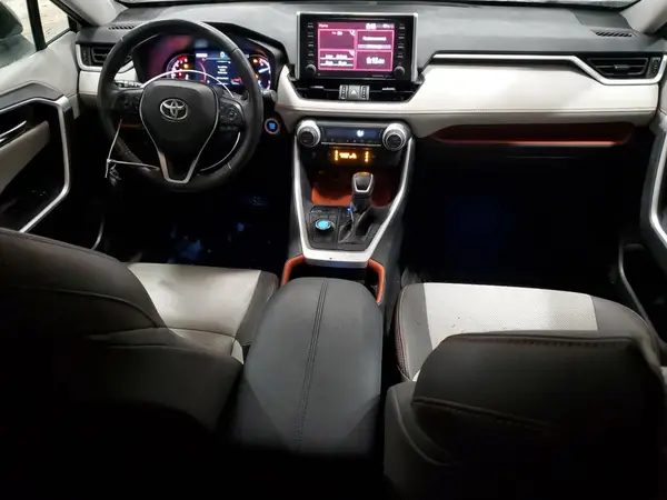 2T3J1RFV0KW003987 2019 TOYOTA RAV 4 - Image 8