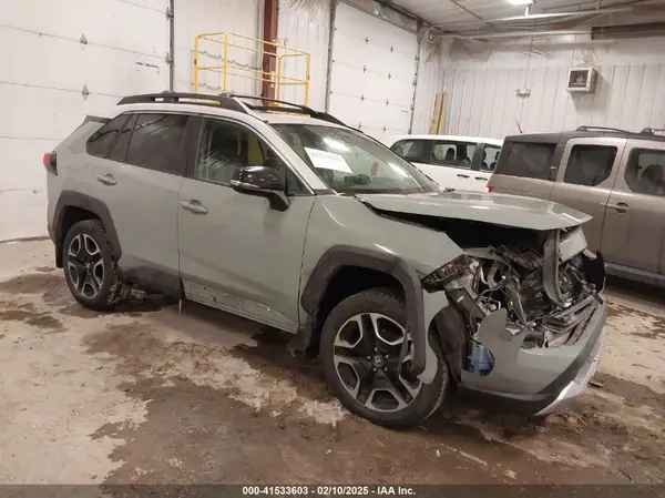 2T3J1RFV0KW022541 2019 TOYOTA RAV 4 - Image 1