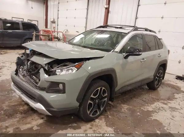 2T3J1RFV0KW022541 2019 TOYOTA RAV 4 - Image 2