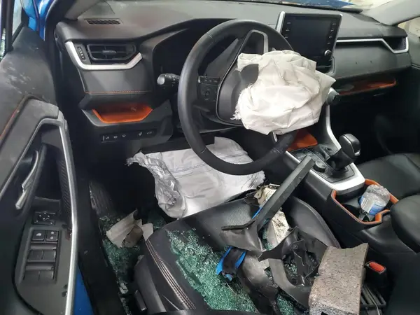 2T3J1RFV0KW037296 2019 TOYOTA RAV 4 - Image 8