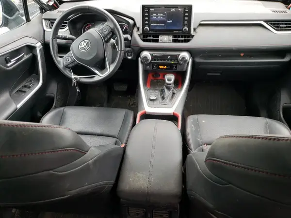 2T3J1RFV0LC080510 2020 TOYOTA RAV 4 - Image 8